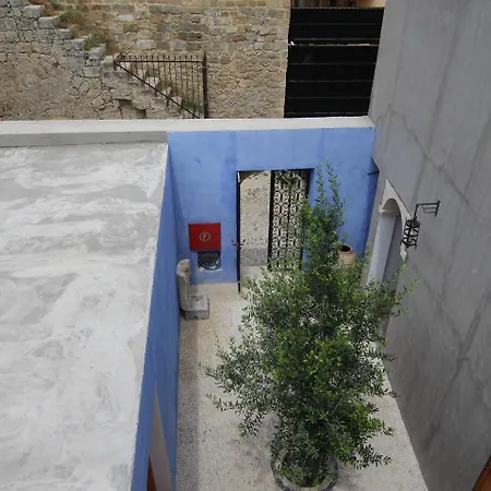 St. George 아파트 *